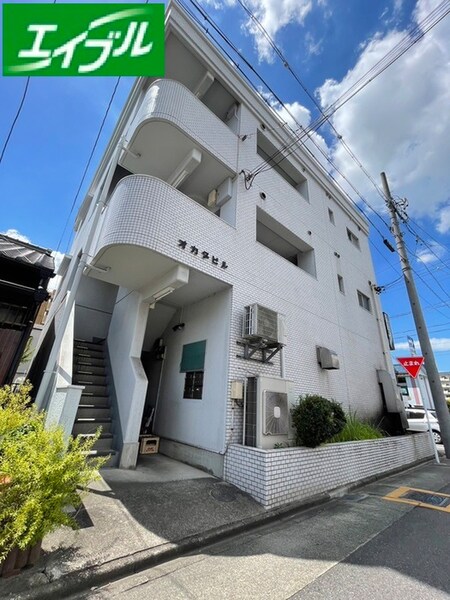 岡田ビル外観写真