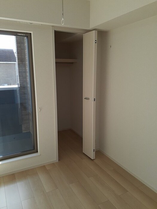 物件内観写真13　(収納)