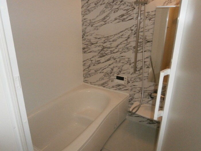 物件内観写真5　(バス／シャワールーム等)