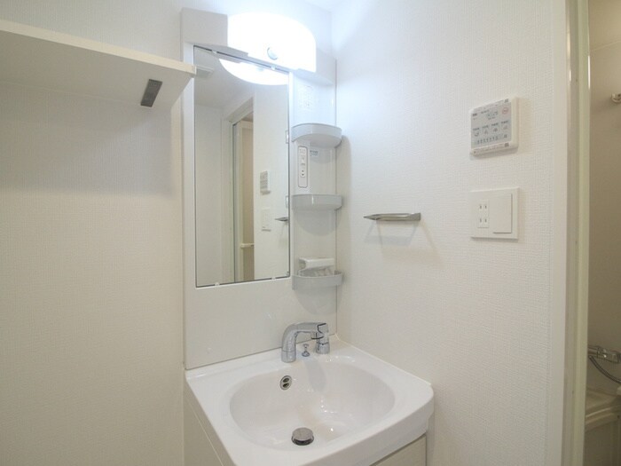 物件内観写真13　(洗面)