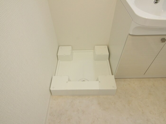 物件内観写真15　(洗濯機置場)