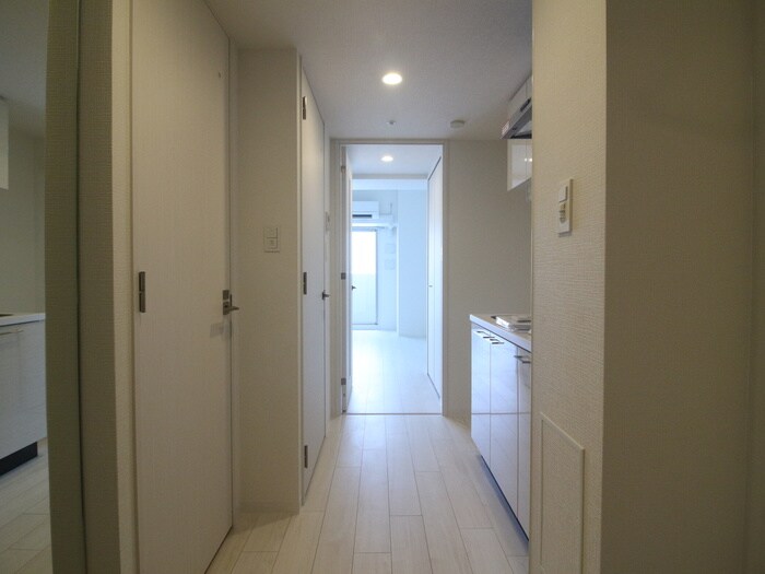 物件内観写真17　(廊下)