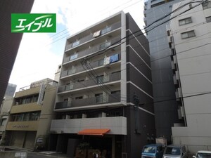 プレストンズ新栄外観写真