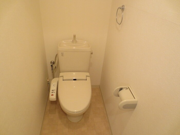 物件内観写真13　(トイレ)