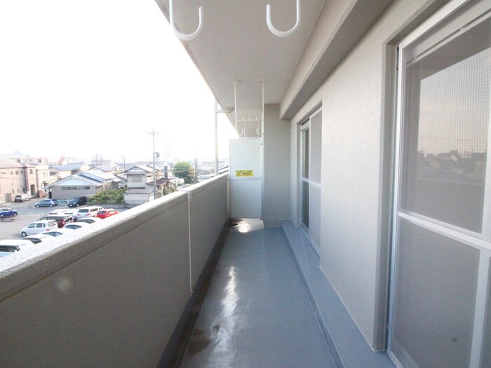 物件内観写真16　(ベランダ・バルコニー)