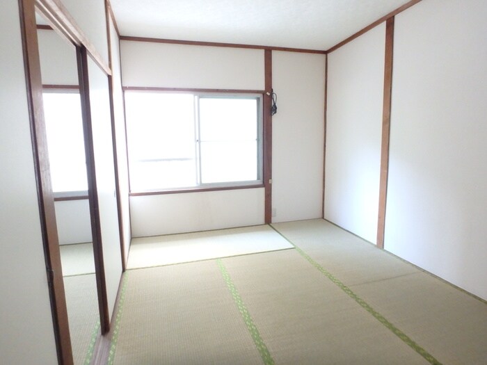 物件内観写真12　(居室)