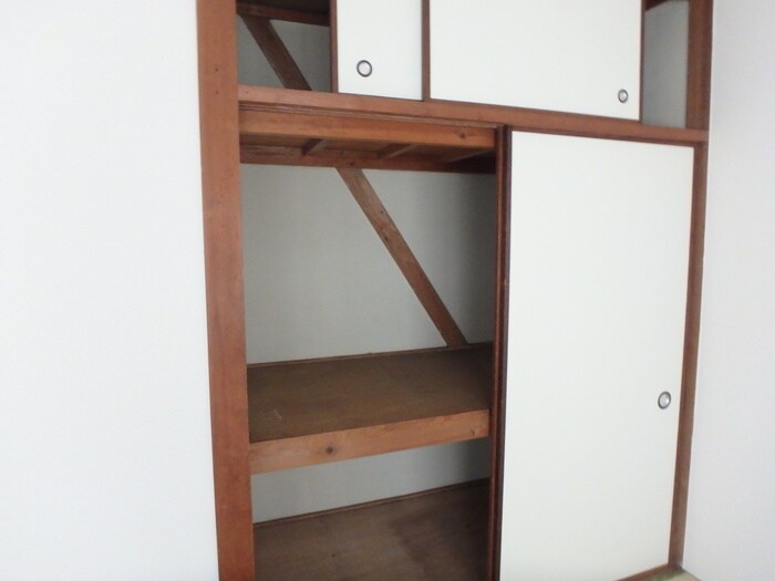 物件内観写真13　(収納)