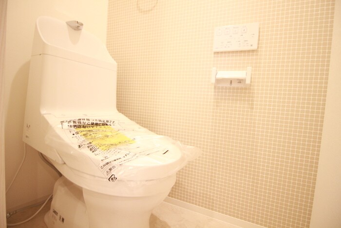 物件内観写真14　(トイレ)