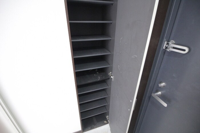 物件内観写真14　(靴箱)