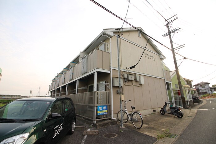 物件外観写真1　(外観写真)