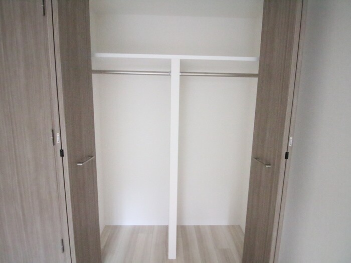 物件内観写真16　(収納)