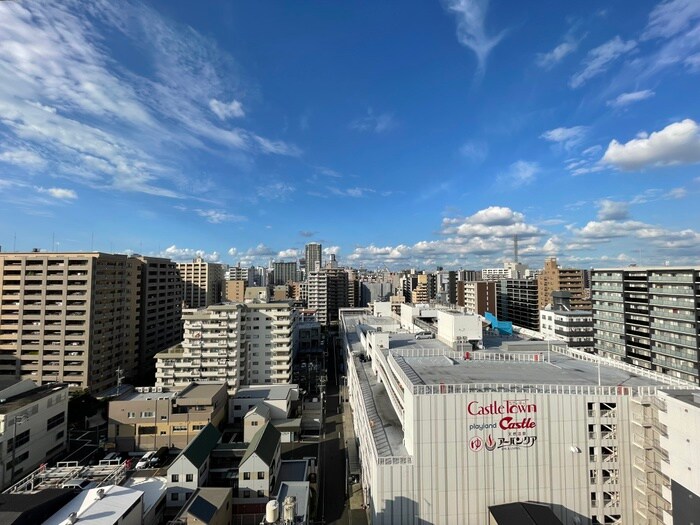 物件内観写真18　(室内からの展望)