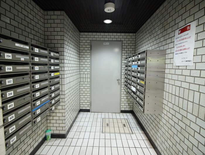 物件外観写真4　(建物設備)