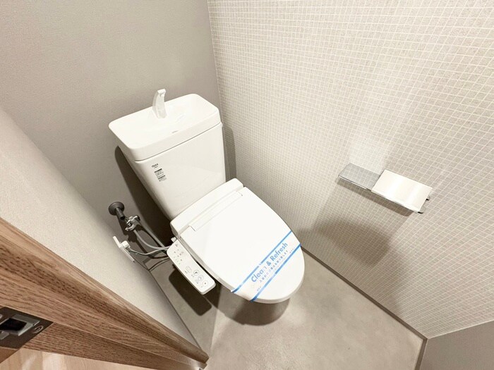 物件内観写真11　(トイレ)