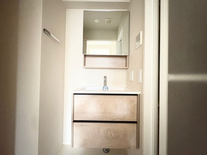 物件内観写真12　(洗面)