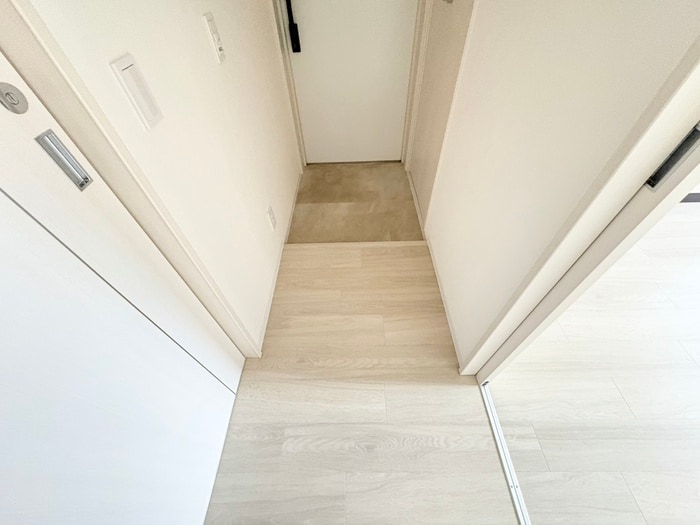 物件内観写真15　(廊下)