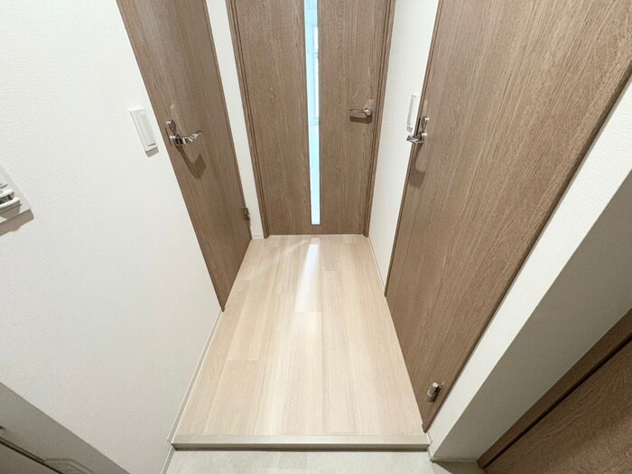 物件内観写真16　(廊下)