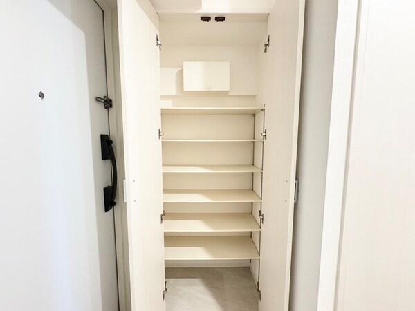 靴箱