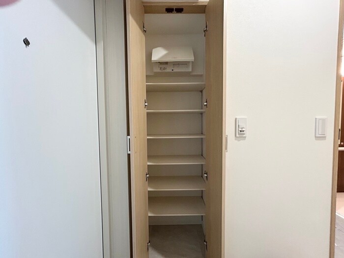 物件内観写真17　(靴箱)