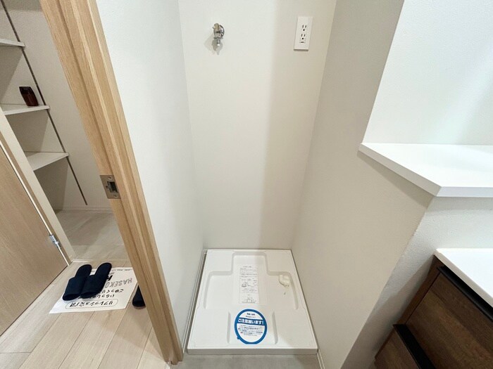 物件内観写真19　(洗濯機置場)