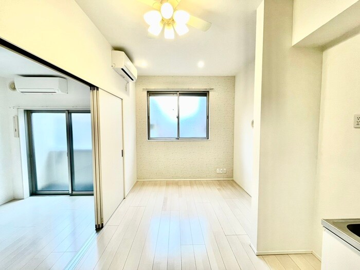 物件内観写真6　(居室)