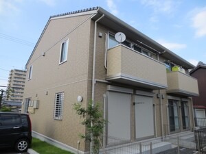 ルミエ－ルＡ棟外観写真