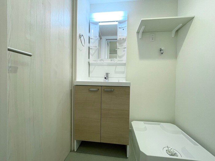 物件内観写真12　(洗面)