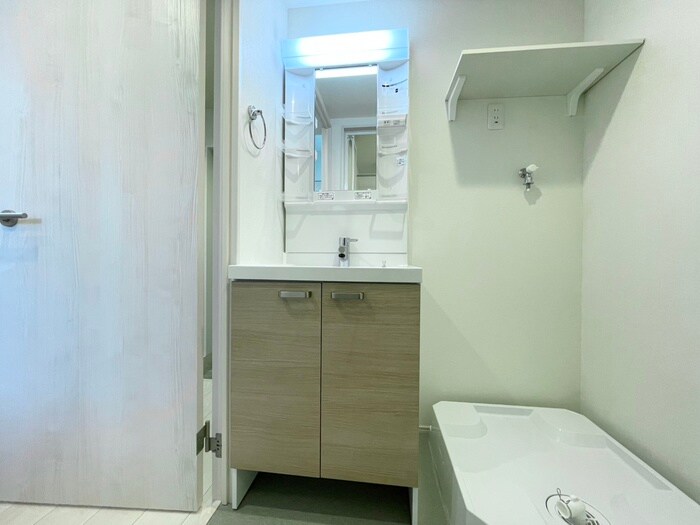 物件内観写真12　(洗面)