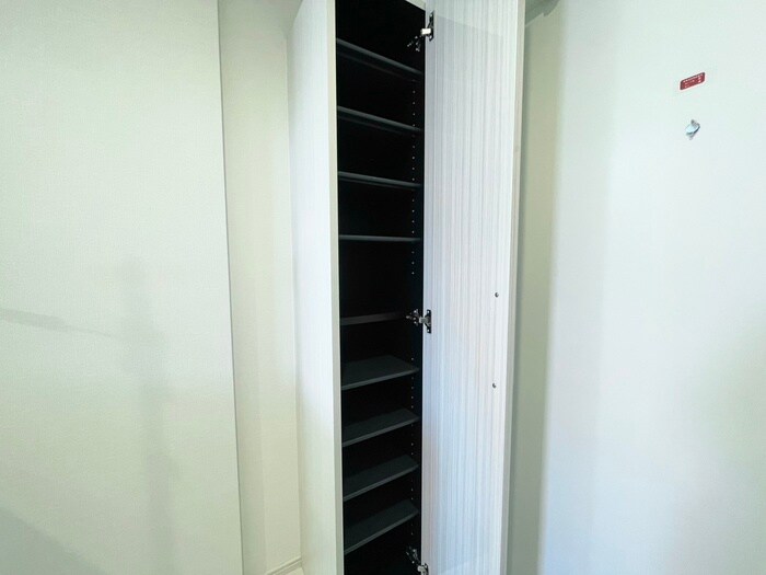 物件内観写真17　(靴箱)