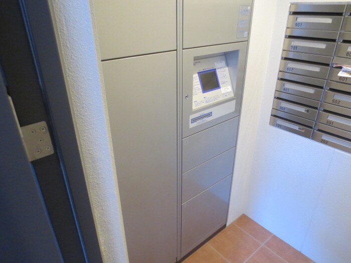 物件外観写真6　(建物設備)