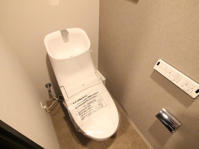 物件内観写真12　(トイレ)