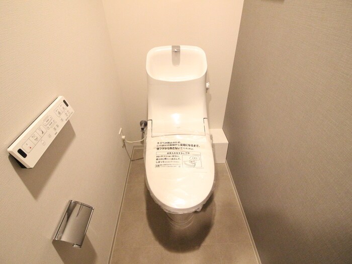 物件内観写真12　(トイレ)