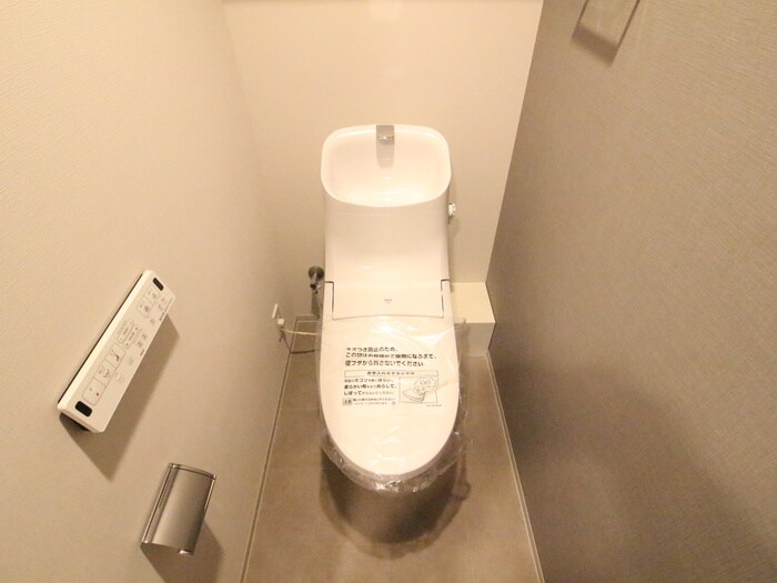 物件内観写真12　(トイレ)