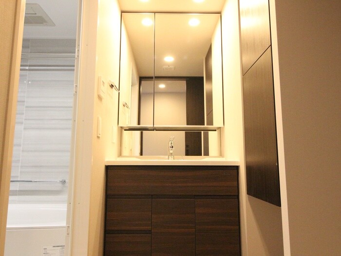 物件内観写真13　(洗面)