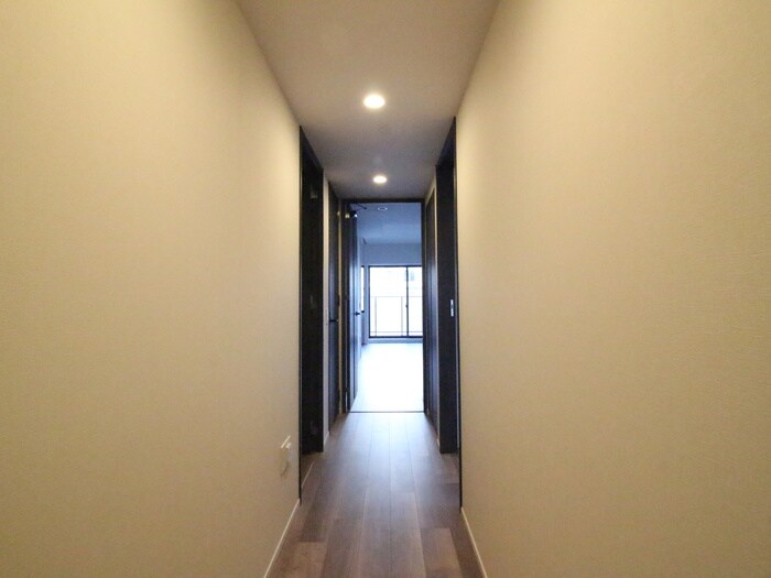 物件内観写真17　(廊下)