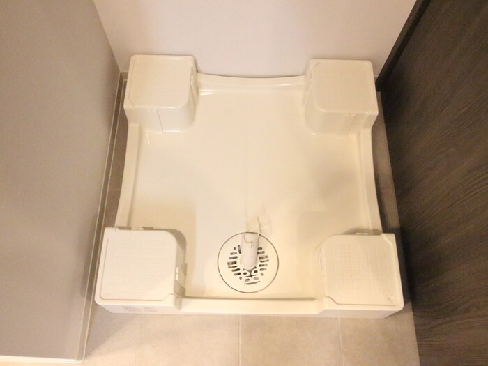 物件内観写真20　(洗濯機置場)