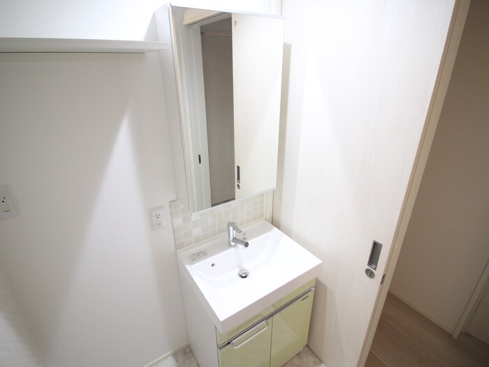 物件内観写真13　(洗面)