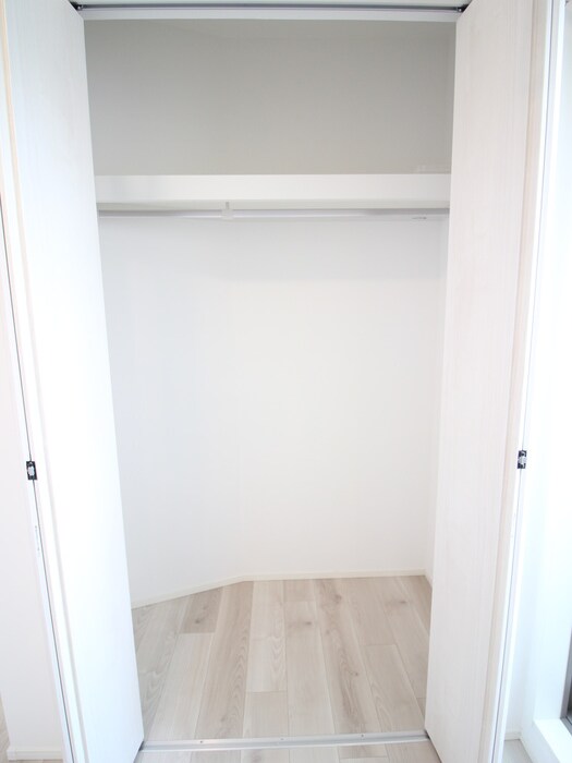 物件内観写真14　(収納)