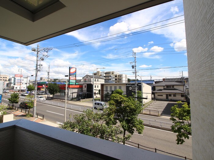 物件内観写真22　(室内からの展望)