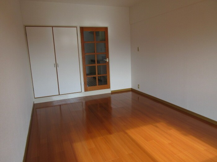 物件内観写真21　(居室)