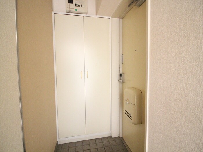 物件内観写真20　(玄関)