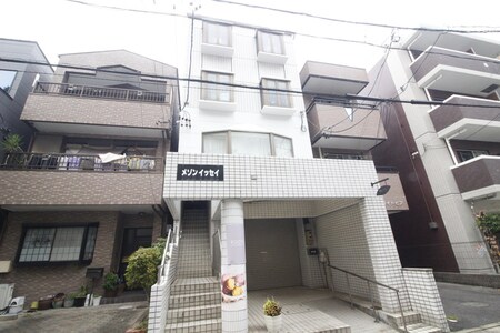 ＭＥＺＯＮ　ＩＳＳＥＹ　勝川外観写真