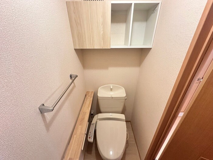 物件内観写真15　(トイレ)