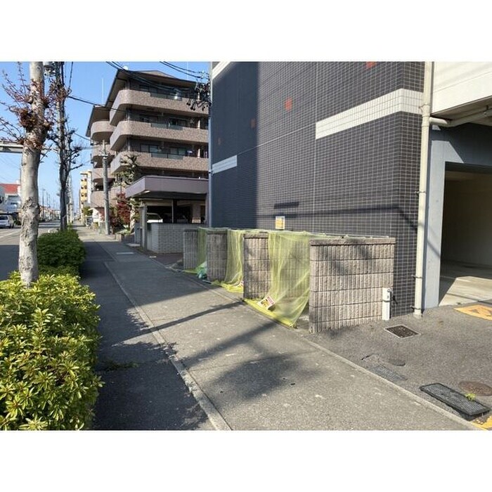 物件外観写真3　(建物設備)