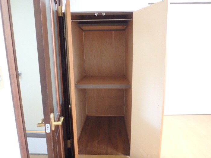 物件内観写真17　(収納)