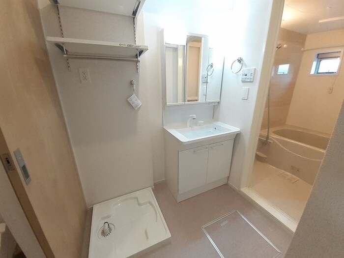 物件内観写真5　(洗面)