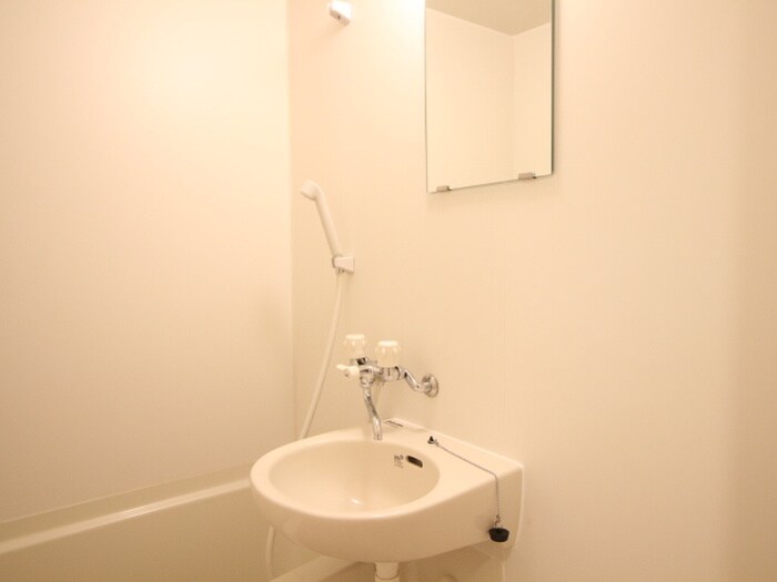 物件内観写真13　(洗面)