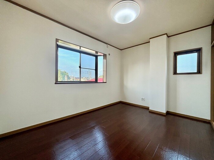 物件内観写真18　(居室)