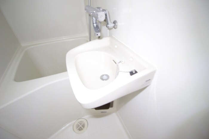 物件内観写真10　(洗面)