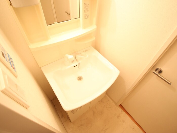 物件内観写真10　(洗面)